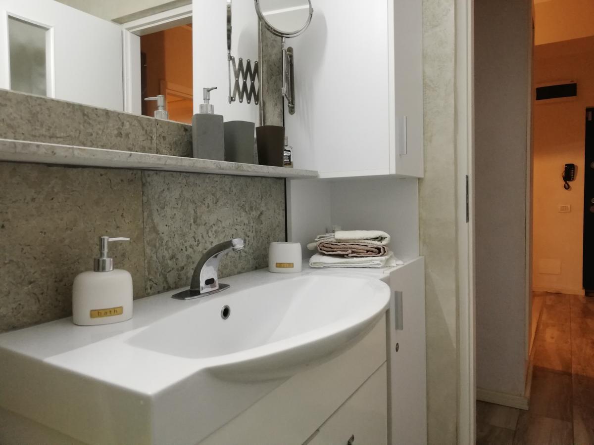 Апартаменты Tomis Apartament Констанца Экстерьер фото